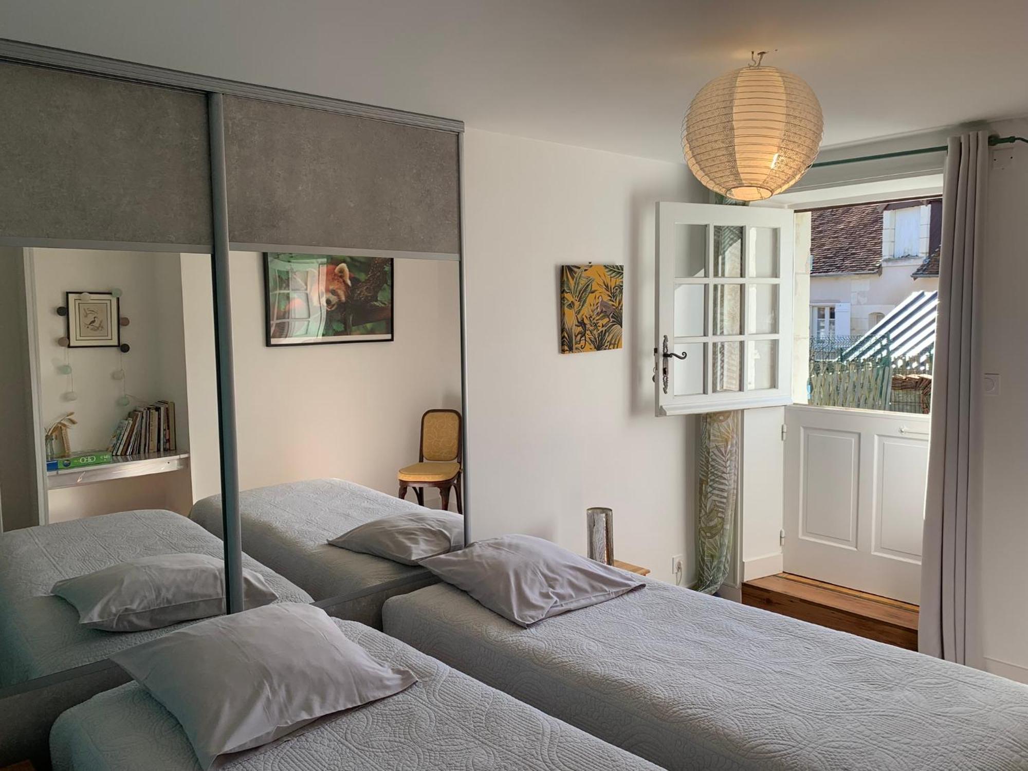 Le Moulin Bleu Bed & Breakfast *